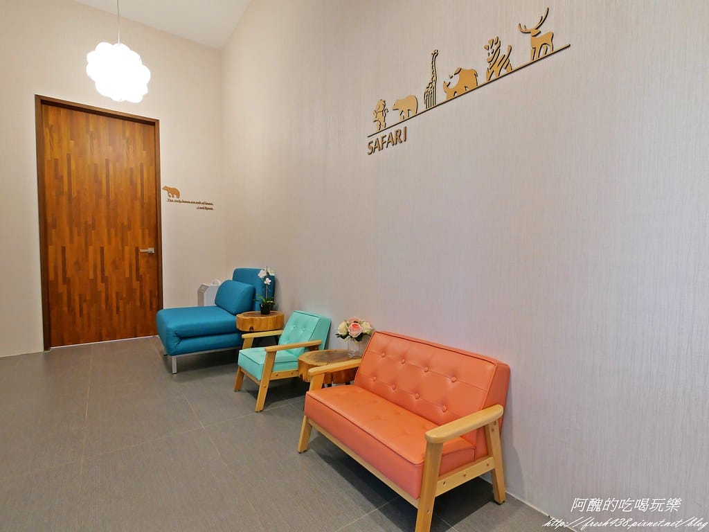 【宜蘭民宿】悠悅光Aura Villa(新樂館),動物主題房型,打造親子新樂園,戲水池、電動車、烤肉、沙坑、卡拉OK、溜滑梯房型一應俱全。 - 第61張圖 P1001125