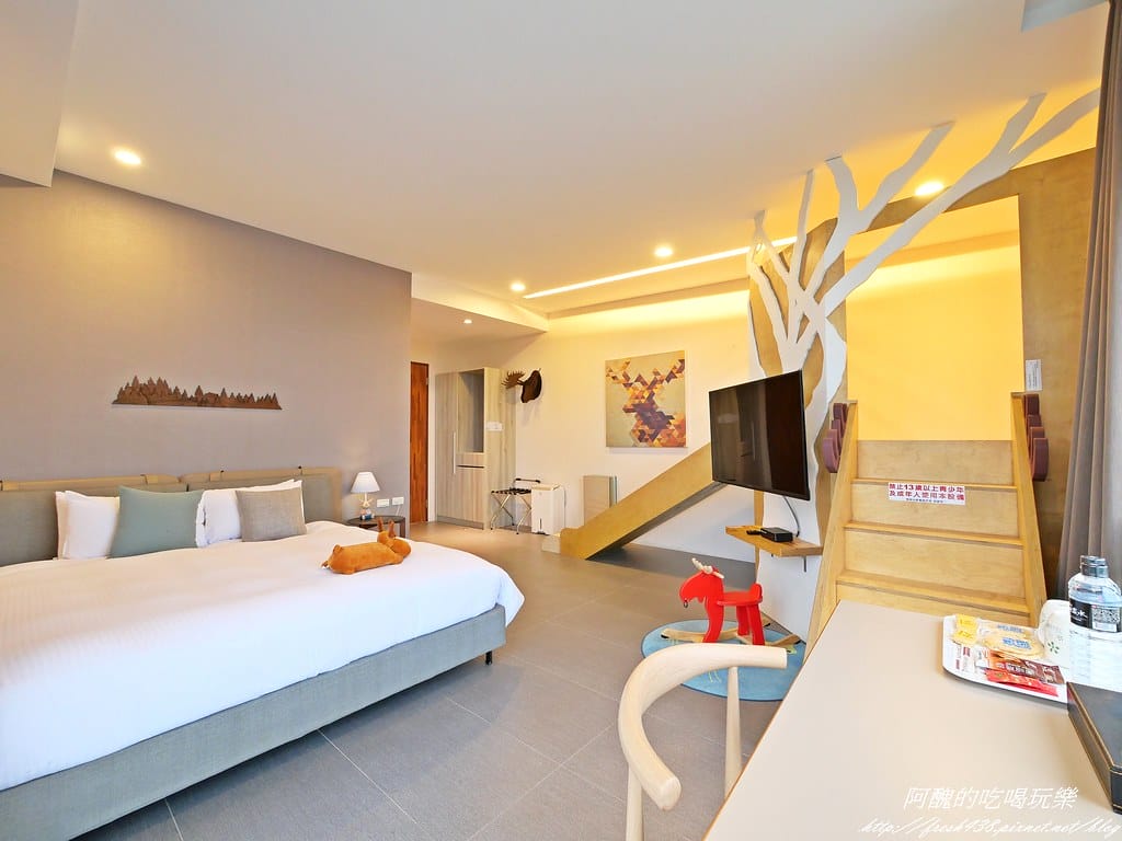 【宜蘭民宿】悠悅光Aura Villa(新樂館),動物主題房型,打造親子新樂園,戲水池、電動車、烤肉、沙坑、卡拉OK、溜滑梯房型一應俱全。 - 第123張圖 P1001199
