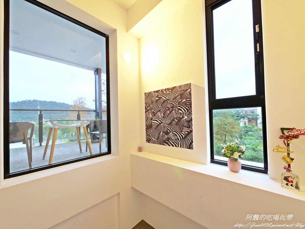 【宜蘭民宿】悠悅光Aura Villa(新樂館),動物主題房型,打造親子新樂園,戲水池、電動車、烤肉、沙坑、卡拉OK、溜滑梯房型一應俱全。 - 第100張圖 P1001254