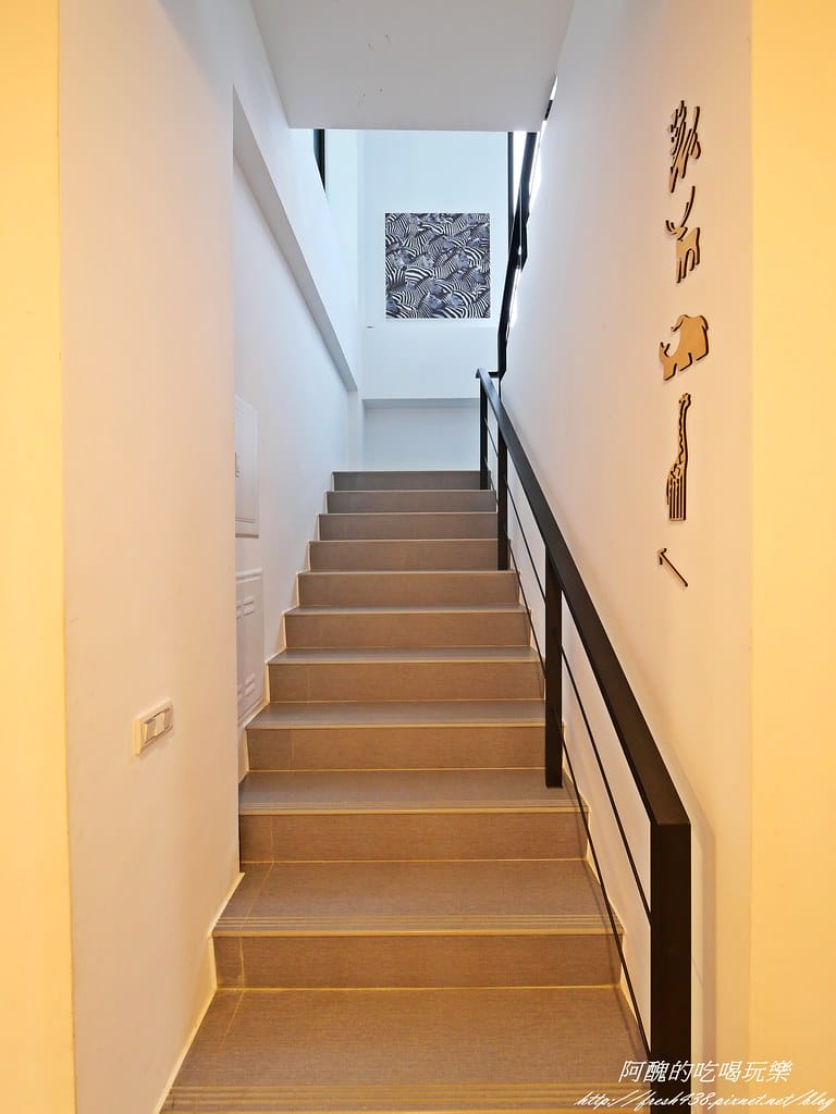 【宜蘭民宿】悠悅光Aura Villa(新樂館),動物主題房型,打造親子新樂園,戲水池、電動車、烤肉、沙坑、卡拉OK、溜滑梯房型一應俱全。 - 第99張圖 P1001188