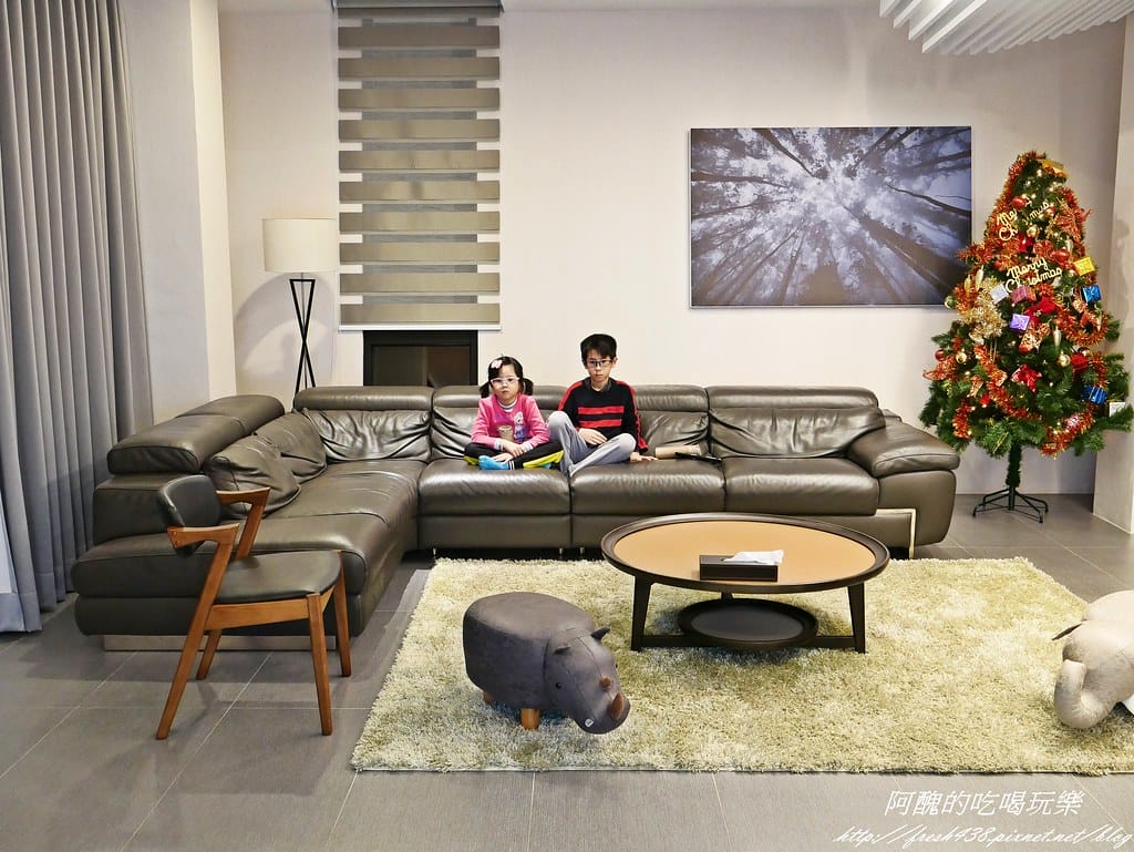 【宜蘭民宿】悠悅光Aura Villa(新樂館),動物主題房型,打造親子新樂園,戲水池、電動車、烤肉、沙坑、卡拉OK、溜滑梯房型一應俱全。 - 第160張圖 P1480362