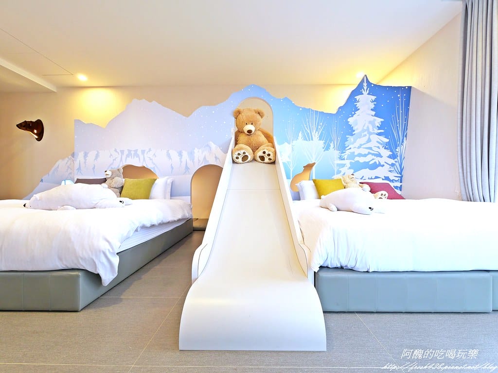【宜蘭民宿】悠悅光Aura Villa(新樂館),動物主題房型,打造親子新樂園,戲水池、電動車、烤肉、沙坑、卡拉OK、溜滑梯房型一應俱全。 - 第68張圖 P1001154