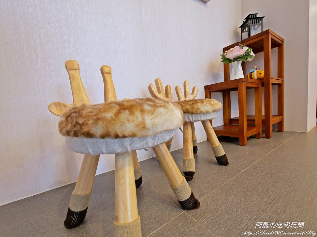 【宜蘭民宿】悠悅光Aura Villa(新樂館),動物主題房型,打造親子新樂園,戲水池、電動車、烤肉、沙坑、卡拉OK、溜滑梯房型一應俱全。 - 第60張圖 P1001124