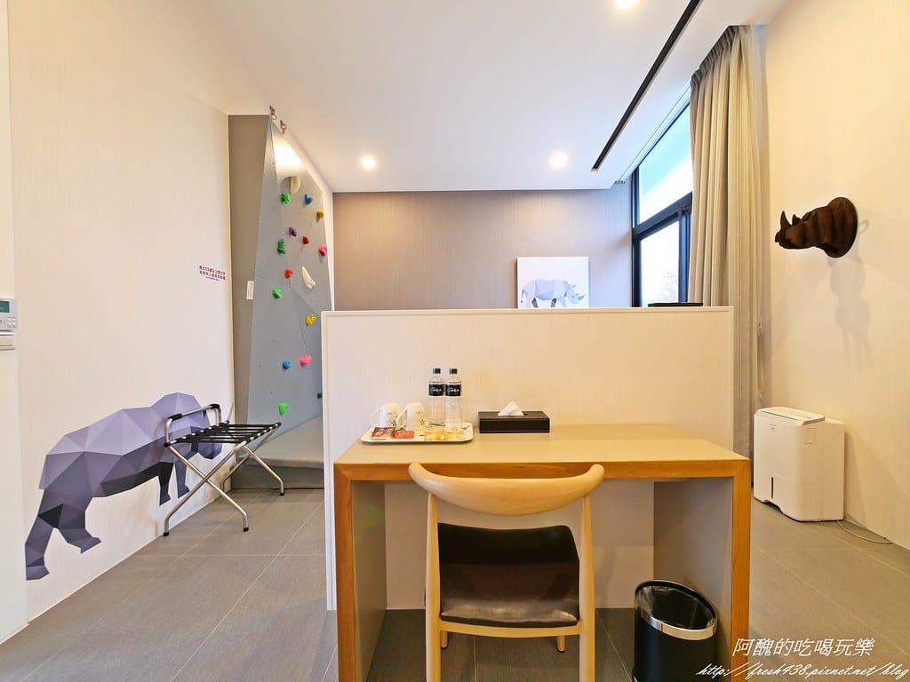 【宜蘭民宿】悠悅光Aura Villa(新樂館),動物主題房型,打造親子新樂園,戲水池、電動車、烤肉、沙坑、卡拉OK、溜滑梯房型一應俱全。 - 第136張圖 P1001216