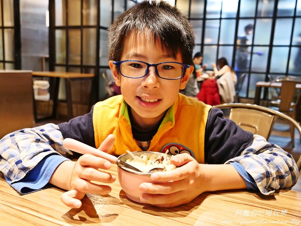 【桃園美食】品悅食堂,一整面花牆,網美、文青必訪,平民價格,超值美食,用餐還可拍美照! - 第30張圖 P1480813