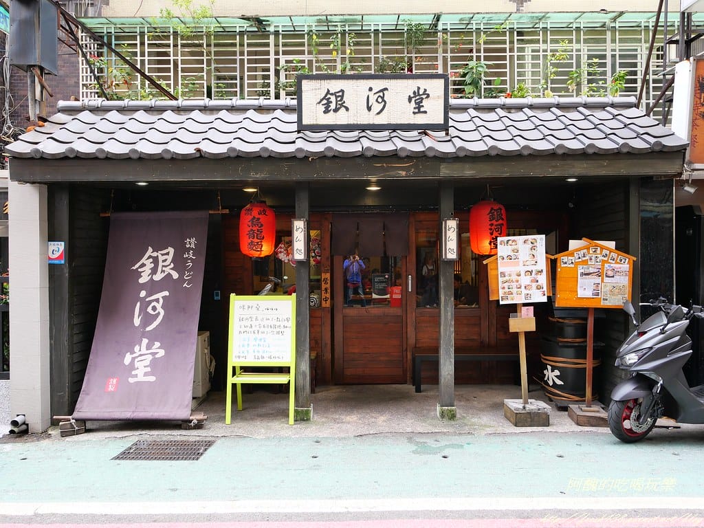 P1002146