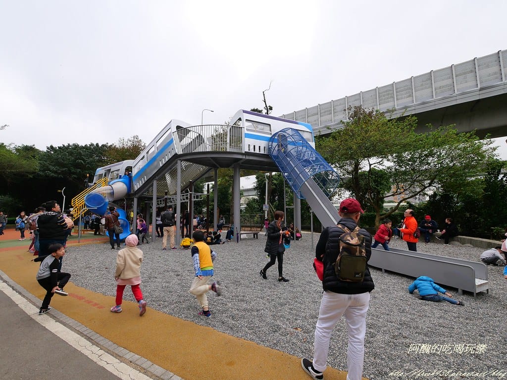 【新北特色公園】林口樂活公園,交通/停車資訊,捷運主題公園,4米高溜滑梯超級刺激,等您來挑戰。 - 第47張圖 P1001603