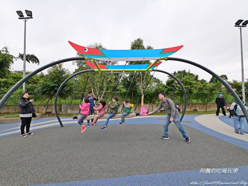 【新北特色公園】林口樂活公園,交通/停車資訊,捷運主題公園,4米高溜滑梯超級刺激,等您來挑戰。 - 第10張圖 P1001712