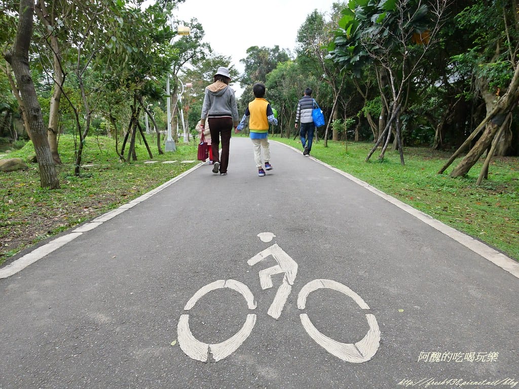 【新北特色公園】林口樂活公園,交通/停車資訊,捷運主題公園,4米高溜滑梯超級刺激,等您來挑戰。 - 第32張圖 P1001706
