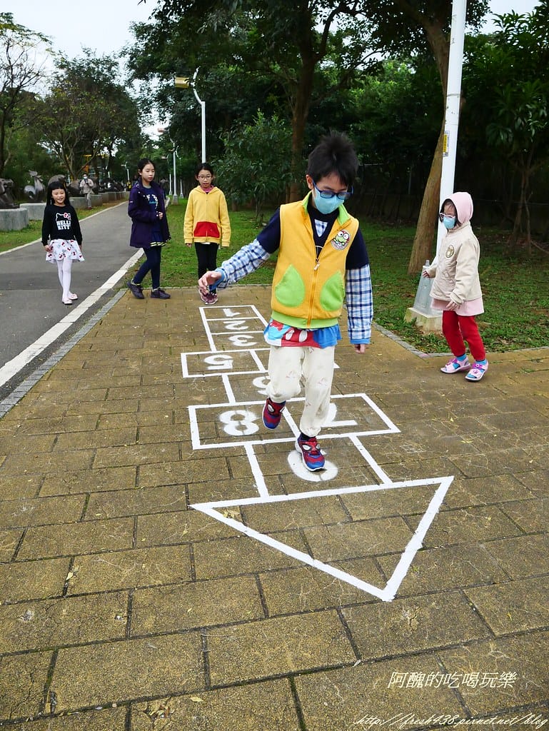 【新北特色公園】林口樂活公園,交通/停車資訊,捷運主題公園,4米高溜滑梯超級刺激,等您來挑戰。 - 第29張圖 P1480852