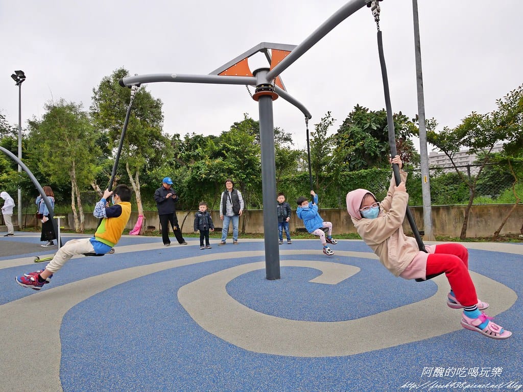 【新北特色公園】林口樂活公園,交通/停車資訊,捷運主題公園,4米高溜滑梯超級刺激,等您來挑戰。 - 第13張圖 P1001735