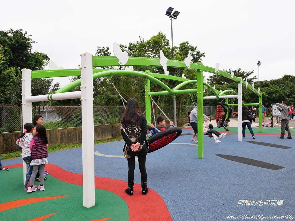 【新北特色公園】林口樂活公園,交通/停車資訊,捷運主題公園,4米高溜滑梯超級刺激,等您來挑戰。 - 第17張圖 P1001561