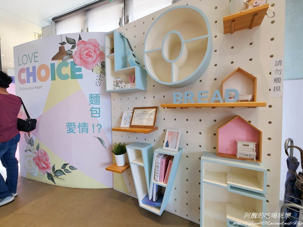 P1002799