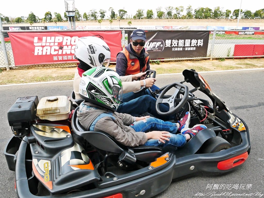 【台中景點】麗寶國際賽車場Lihpao Racing、全台最大虛擬實境體驗館VR Formula,挑戰您的能力,刺激您的感官! - 第33張圖 P1520135