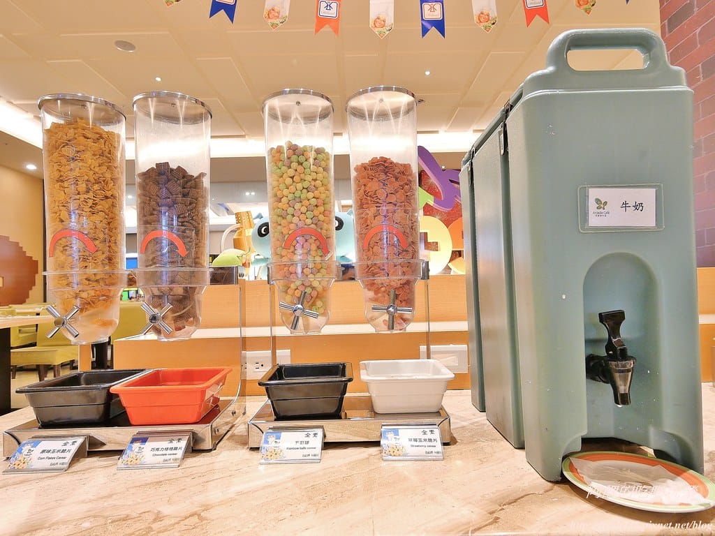 【台中親子飯店】福容大飯店麗寶樂園,游泳池、遊戲室、三溫暖、芳療spa一應俱全,暢遊麗寶樂園渡假區的最佳住宿地點。 - 第122張圖 98-05