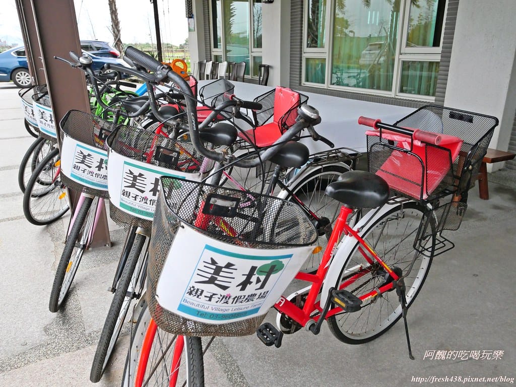 【宜蘭民宿】美村渡假農場,親子房型、賽車、鞦韆與球池,夏天還有戲水區哦!(送四人房住宿券) - 第8張圖 P1003504