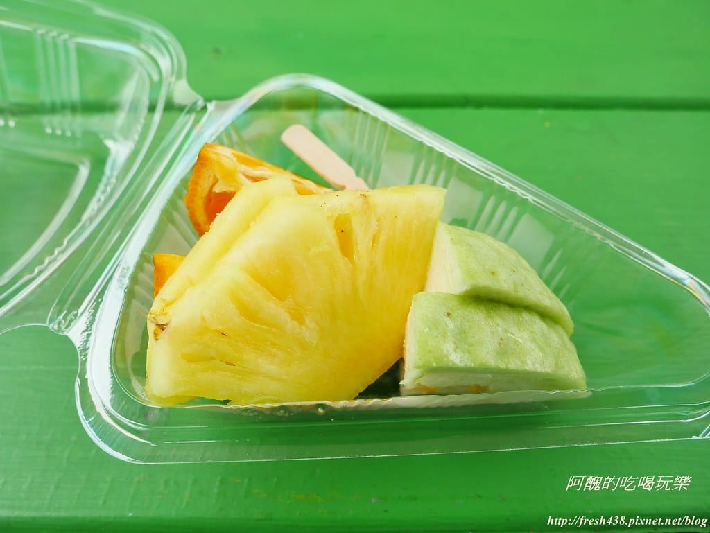 【宜蘭景點】幸福20號農場,窯烤披薩、原木鉛筆、檸檬醋、紅豆麻糬DIY,多樣動物可餵食、吹泡泡、打水仗,還有精緻餐點與下午茶。 - 第160張圖 P1520634