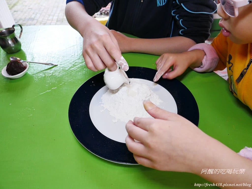 【宜蘭景點】幸福20號農場,窯烤披薩、原木鉛筆、檸檬醋、紅豆麻糬DIY,多樣動物可餵食、吹泡泡、打水仗,還有精緻餐點與下午茶。 - 第62張圖 P1520566