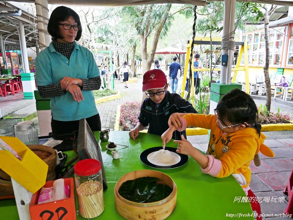 【宜蘭景點】幸福20號農場,窯烤披薩、原木鉛筆、檸檬醋、紅豆麻糬DIY,多樣動物可餵食、吹泡泡、打水仗,還有精緻餐點與下午茶。 - 第61張圖 P1520564