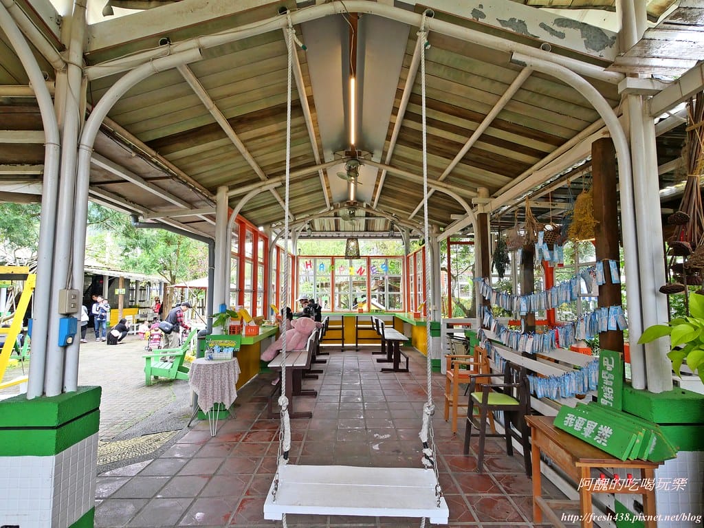 【宜蘭景點】幸福20號農場,窯烤披薩、原木鉛筆、檸檬醋、紅豆麻糬DIY,多樣動物可餵食、吹泡泡、打水仗,還有精緻餐點與下午茶。 - 第23張圖 P1003587