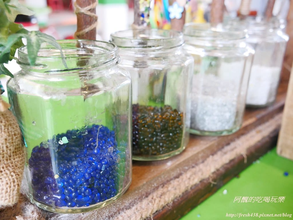 【宜蘭景點】幸福20號農場,窯烤披薩、原木鉛筆、檸檬醋、紅豆麻糬DIY,多樣動物可餵食、吹泡泡、打水仗,還有精緻餐點與下午茶。 - 第75張圖 P1520718