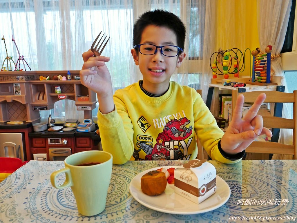 【美食推薦】中保集團暨復興空廚甜點一籮筐,如意柿、厚蛋捲、牛軋糖,讓您甜上心頭、喜上眉梢。(送牛軋糖) - 第15張圖 P1520419