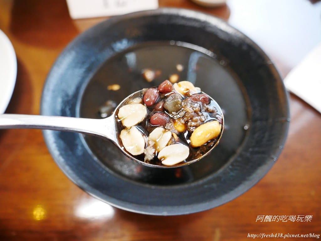 【深坑美食】海灣假日酒店Café餐廳-自助百匯吃到飽,海陸雙饗宴、現點現煎牛排、各國風味料理,精緻美食等您來嘗鮮。 - 第90張圖 P1530461