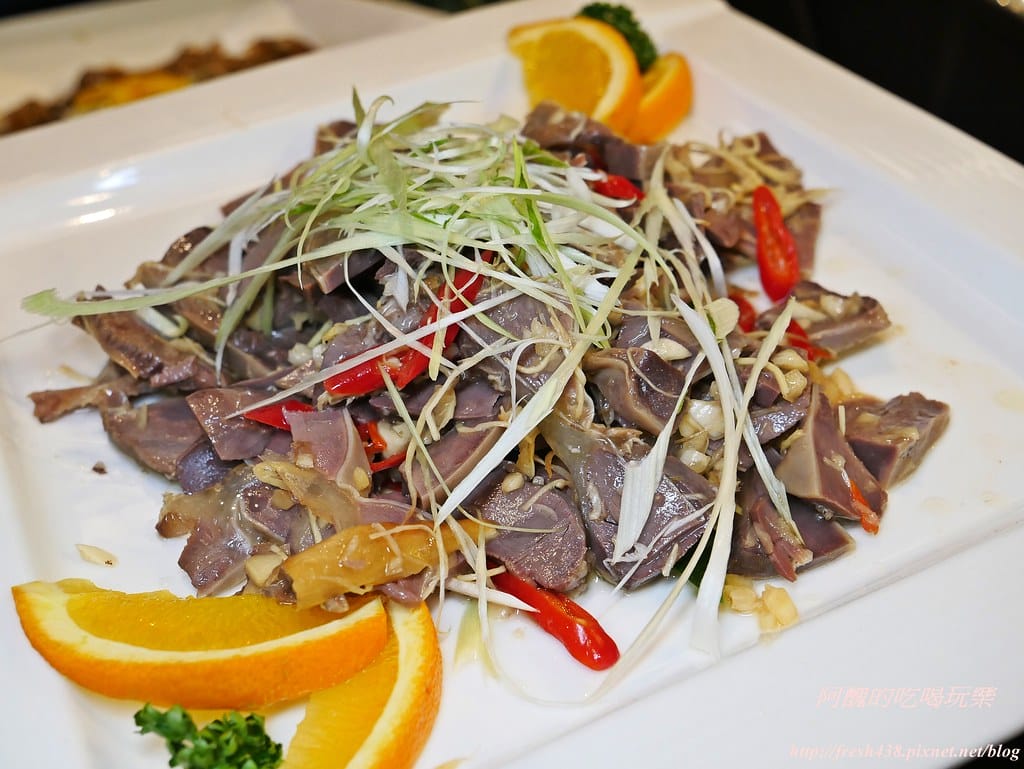 【深坑美食】海灣假日酒店Café餐廳-自助百匯吃到飽,海陸雙饗宴、現點現煎牛排、各國風味料理,精緻美食等您來嘗鮮。 - 第33張圖 P1530351