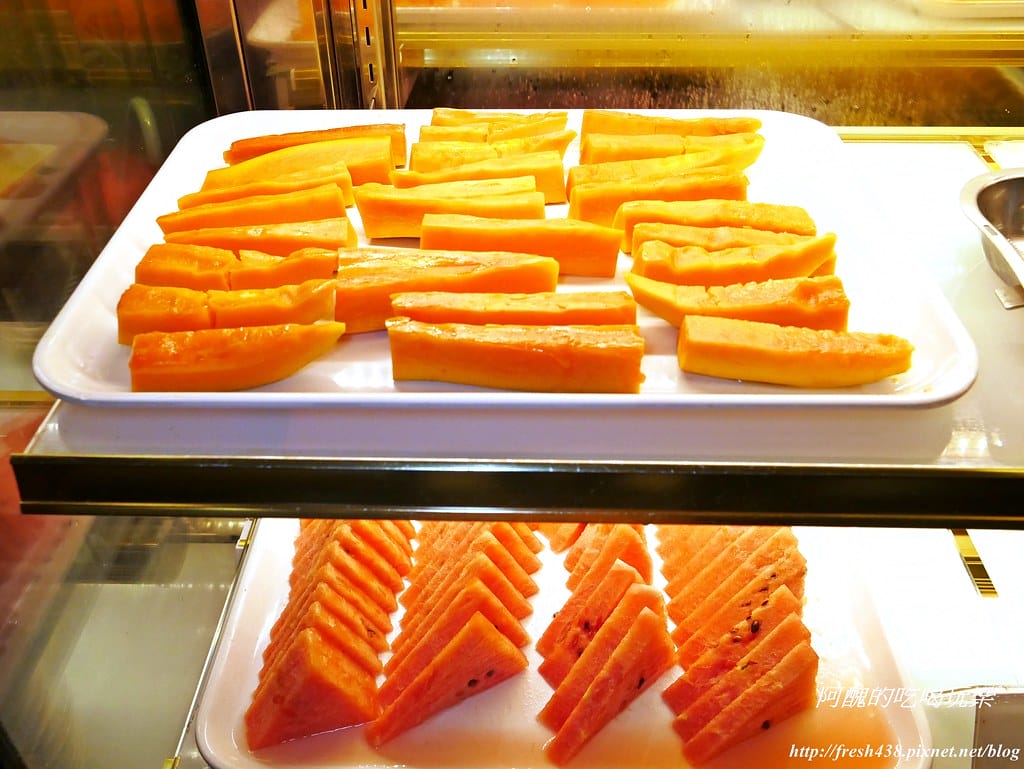 【深坑美食】海灣假日酒店Café餐廳-自助百匯吃到飽,海陸雙饗宴、現點現煎牛排、各國風味料理,精緻美食等您來嘗鮮。 - 第86張圖 P1530392