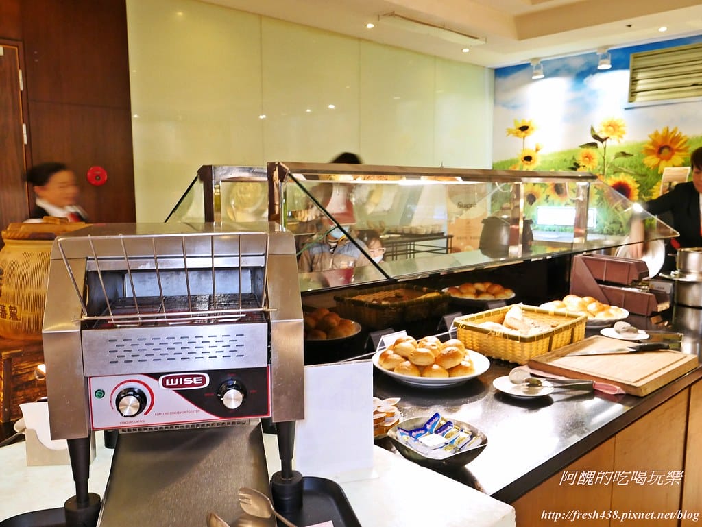 【深坑美食】海灣假日酒店Café餐廳-自助百匯吃到飽,海陸雙饗宴、現點現煎牛排、各國風味料理,精緻美食等您來嘗鮮。 - 第75張圖 P1530383