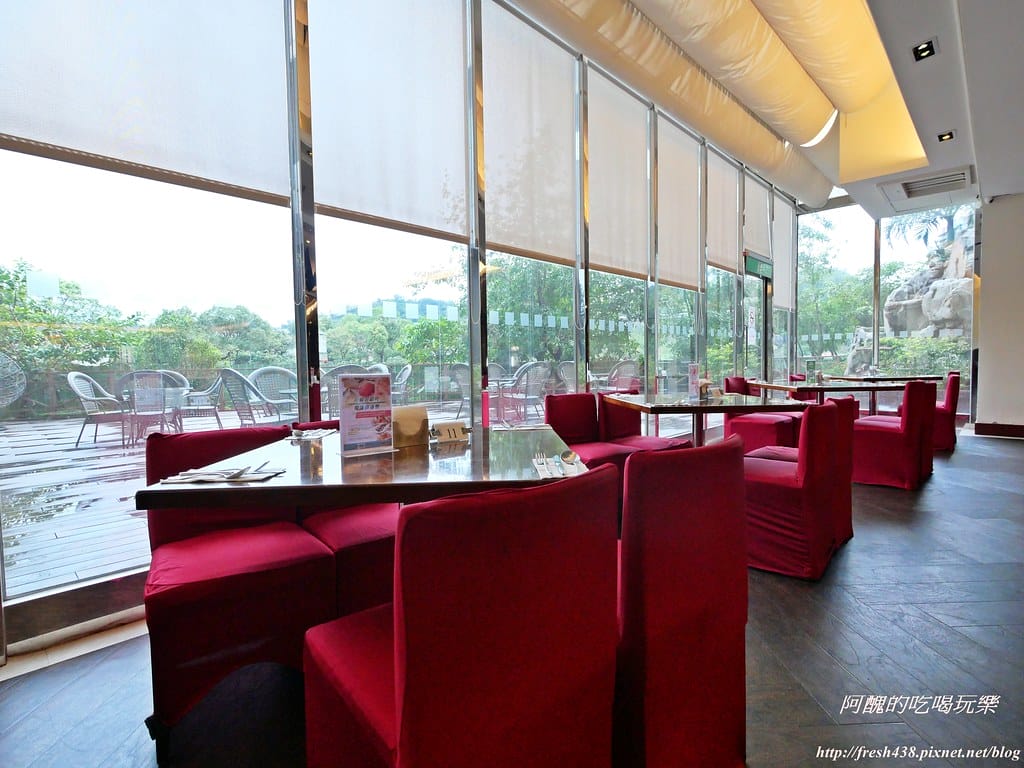 【深坑美食】海灣假日酒店Café餐廳-自助百匯吃到飽,海陸雙饗宴、現點現煎牛排、各國風味料理,精緻美食等您來嘗鮮。 - 第15張圖 P1003859