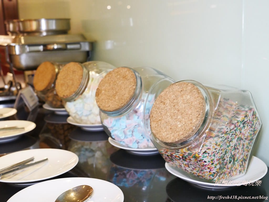 【深坑美食】海灣假日酒店Café餐廳-自助百匯吃到飽,海陸雙饗宴、現點現煎牛排、各國風味料理,精緻美食等您來嘗鮮。 - 第92張圖 P1530395