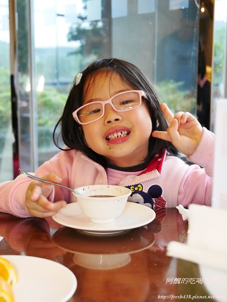 【深坑美食】海灣假日酒店Café餐廳-自助百匯吃到飽,海陸雙饗宴、現點現煎牛排、各國風味料理,精緻美食等您來嘗鮮。 - 第94張圖 P1530467