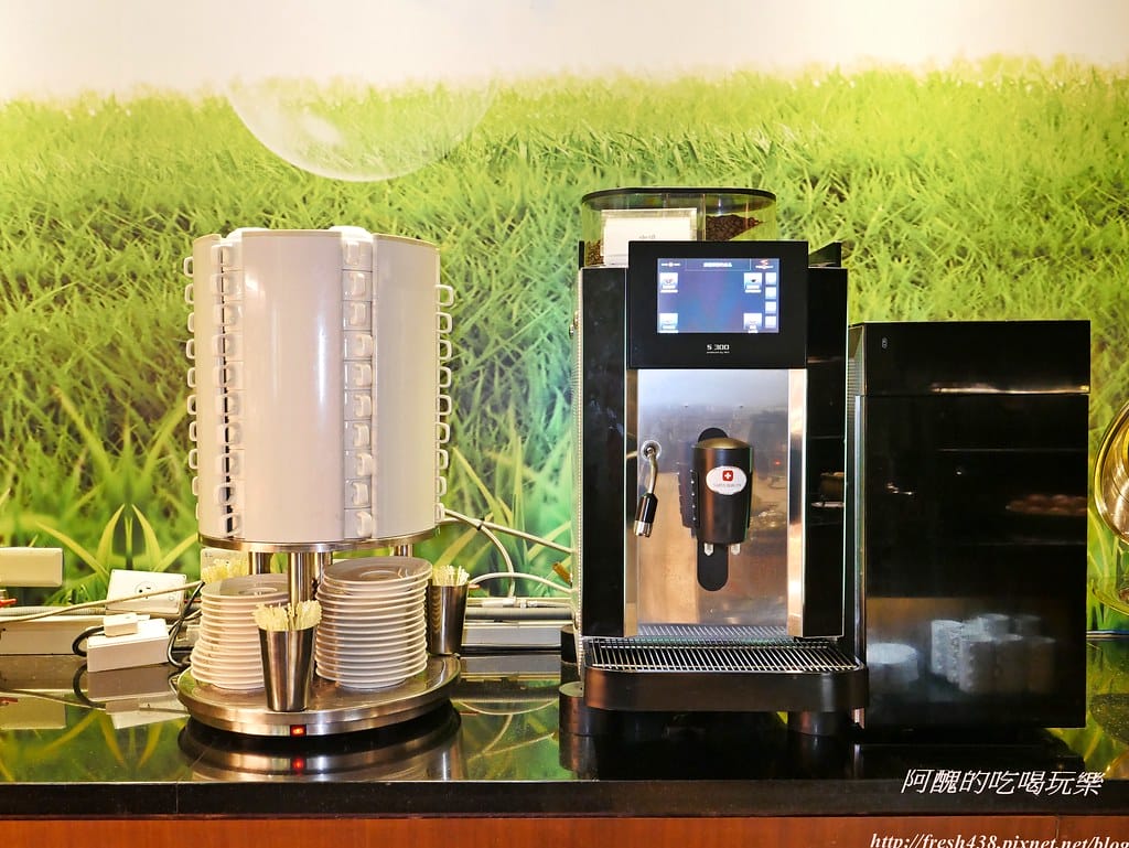 【深坑美食】海灣假日酒店Café餐廳-自助百匯吃到飽,海陸雙饗宴、現點現煎牛排、各國風味料理,精緻美食等您來嘗鮮。 - 第80張圖 P1530370