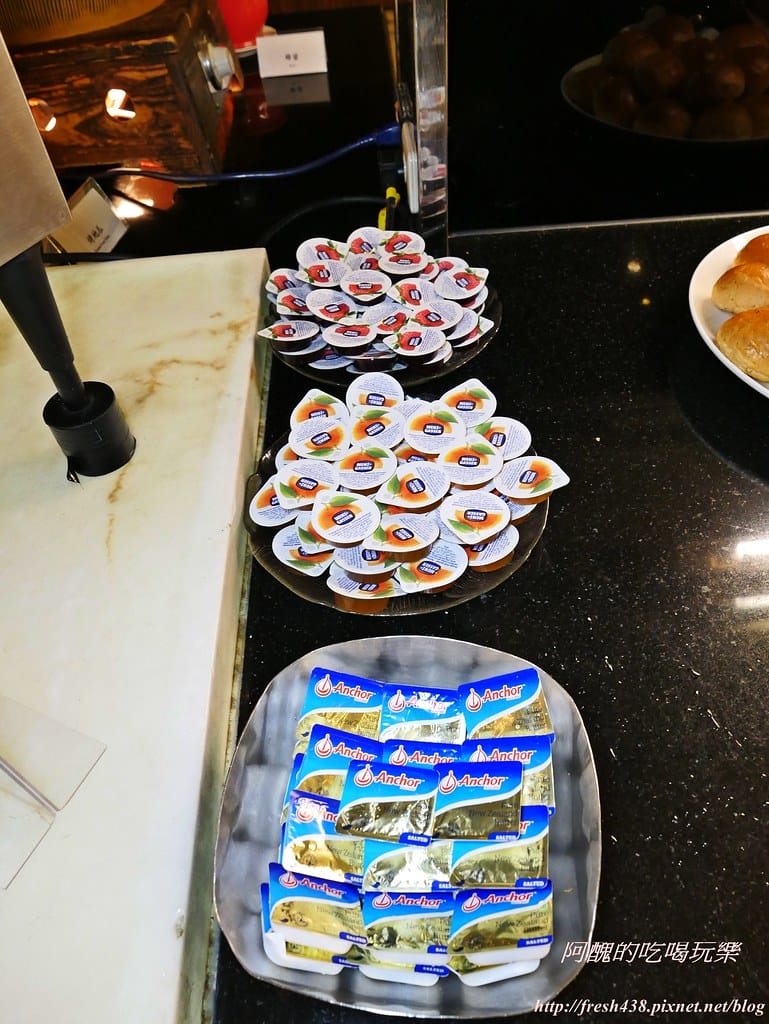 【深坑美食】海灣假日酒店Café餐廳-自助百匯吃到飽,海陸雙饗宴、現點現煎牛排、各國風味料理,精緻美食等您來嘗鮮。 - 第77張圖 P1530386