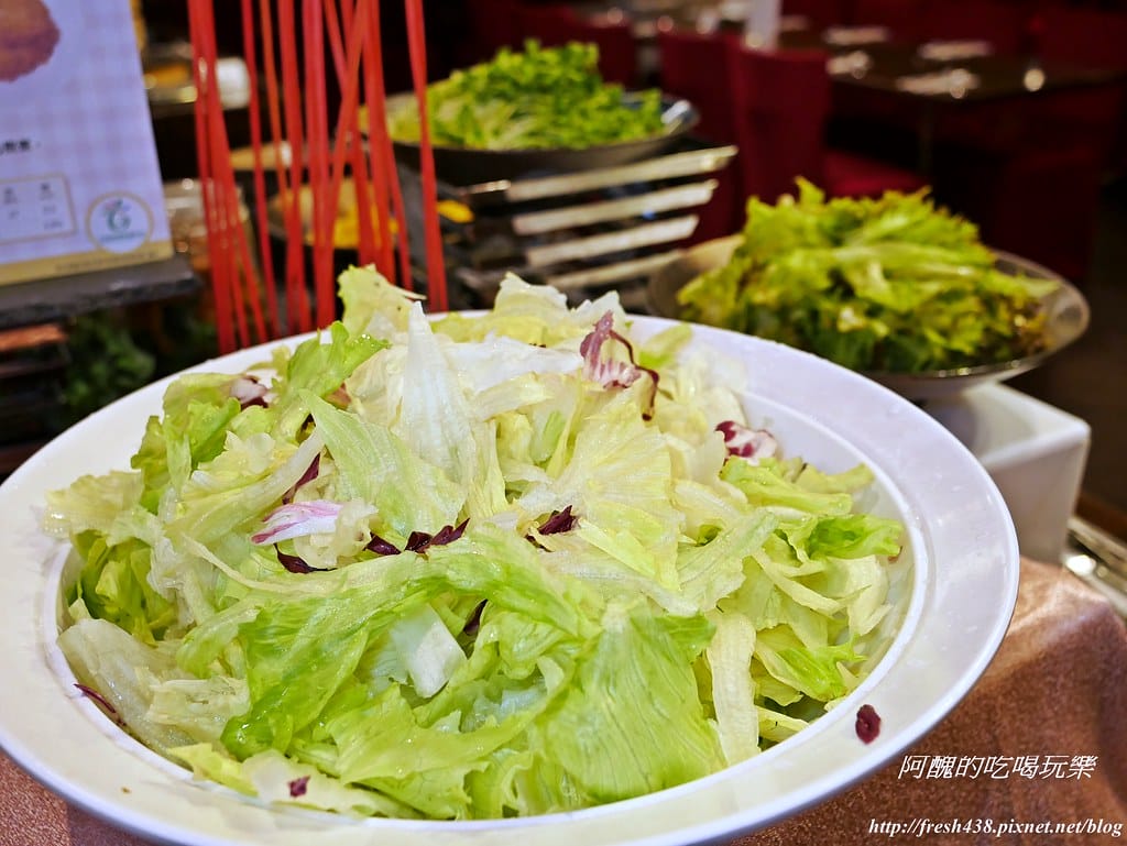 【深坑美食】海灣假日酒店Café餐廳-自助百匯吃到飽,海陸雙饗宴、現點現煎牛排、各國風味料理,精緻美食等您來嘗鮮。 - 第37張圖 P1530337
