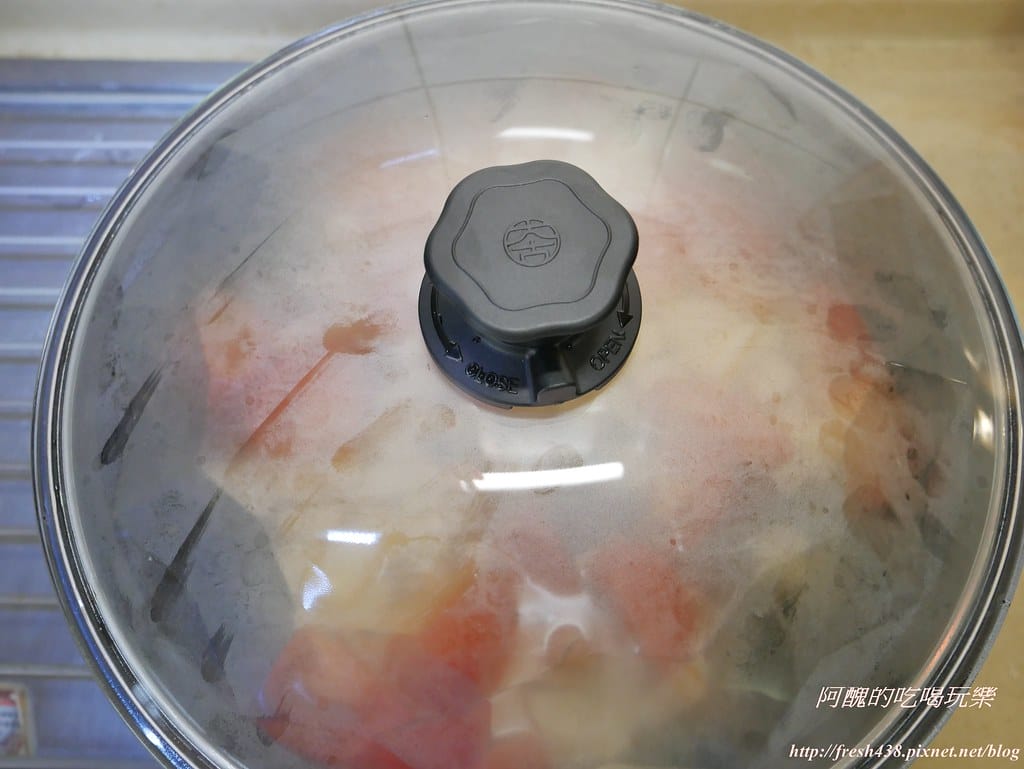 【提升免疫力食譜】番茄馬鈴薯湯,健脾益胃、保護心血管,懶人快速上桌的素食湯品。 - 第8張圖 P1530721