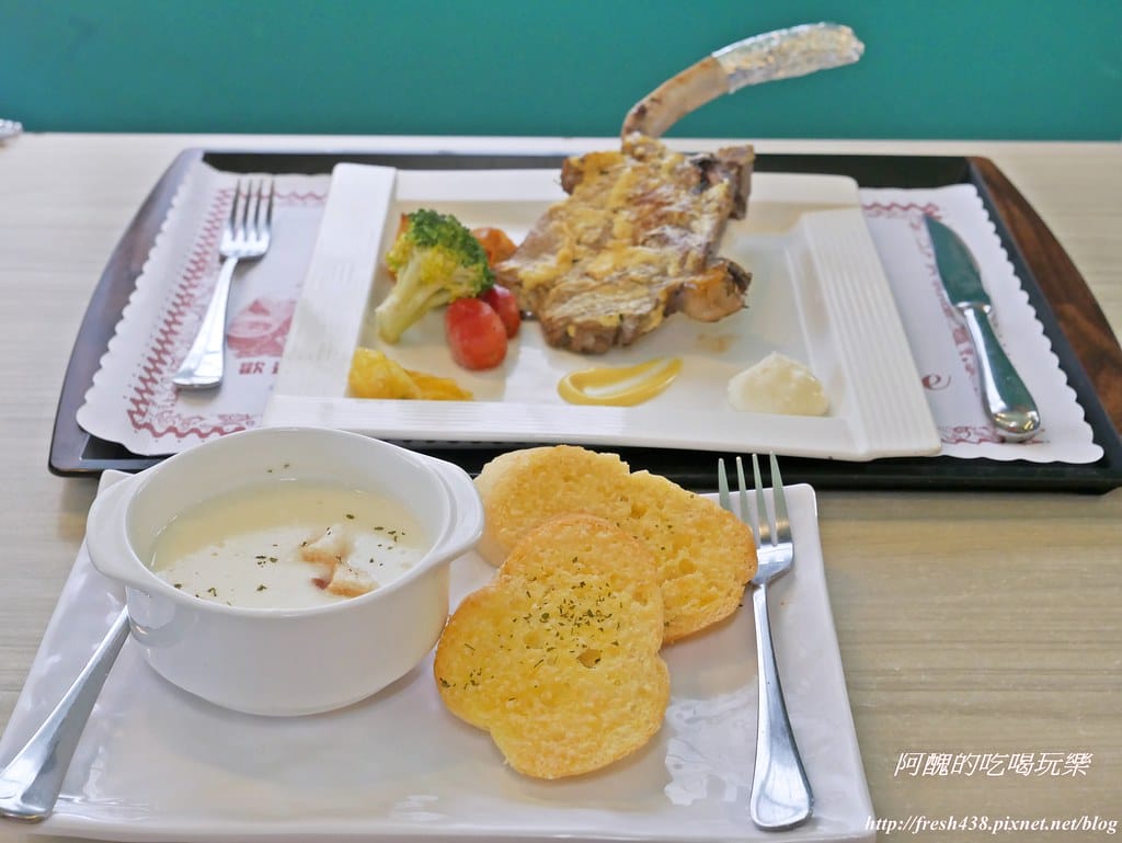 【嘉義親子餐廳】魔樹屋親子餐廳,餐點超好吃,玩樂不限時,三大遊戲區外加決明子沙坑,生日開趴、滿月抓周的好地方。(送餐券) - 第47張圖 P1530687