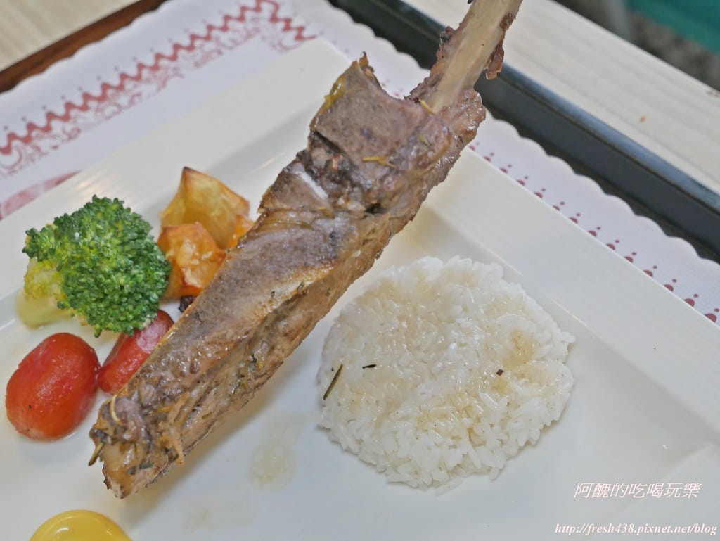 【嘉義親子餐廳】魔樹屋親子餐廳,餐點超好吃,玩樂不限時,三大遊戲區外加決明子沙坑,生日開趴、滿月抓周的好地方。(送餐券) - 第50張圖 P1530688