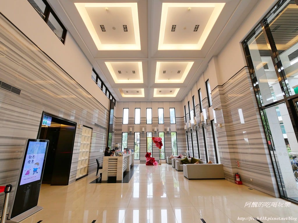 【嘉義親子飯店】雲登景觀飯店,阿里山下極具質感、擁有無敵美景的飯店,附兒童超跑與親子遊戲室。 - 第11張圖 P1004010