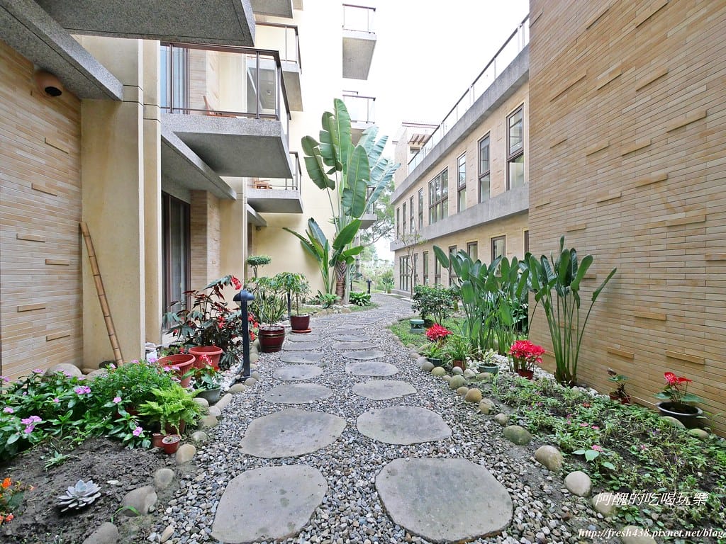 【嘉義親子飯店】雲登景觀飯店,阿里山下極具質感、擁有無敵美景的飯店,附兒童超跑與親子遊戲室。 - 第87張圖 P1004091