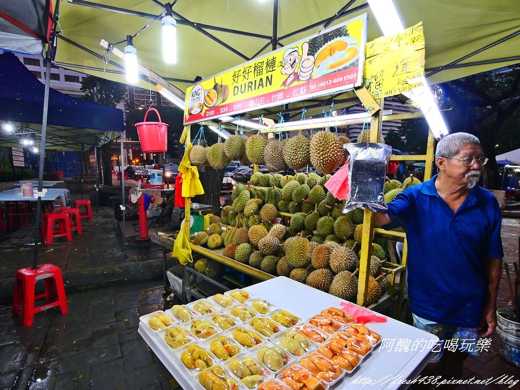 【馬來西亞美食推薦】亞羅街夜市-黃亞華小食店,菜單、價目表大公開,燒雞翅、沙嗲、魔鬼魚是必點料理!食尚玩家強力推薦。 - 第4張圖 P1005170