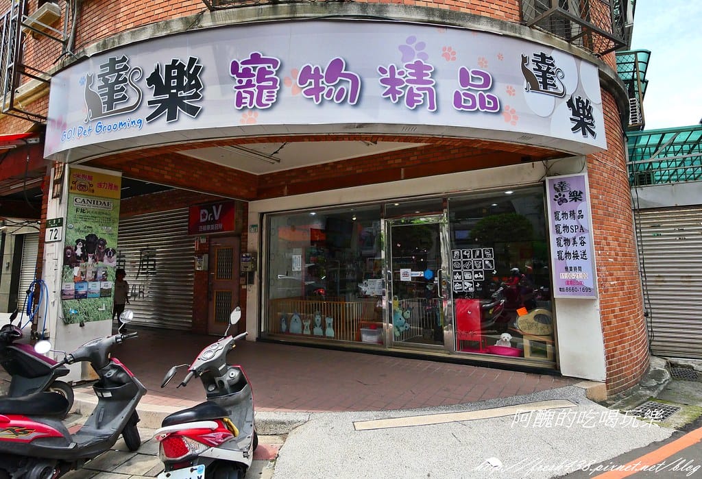 P1005593
