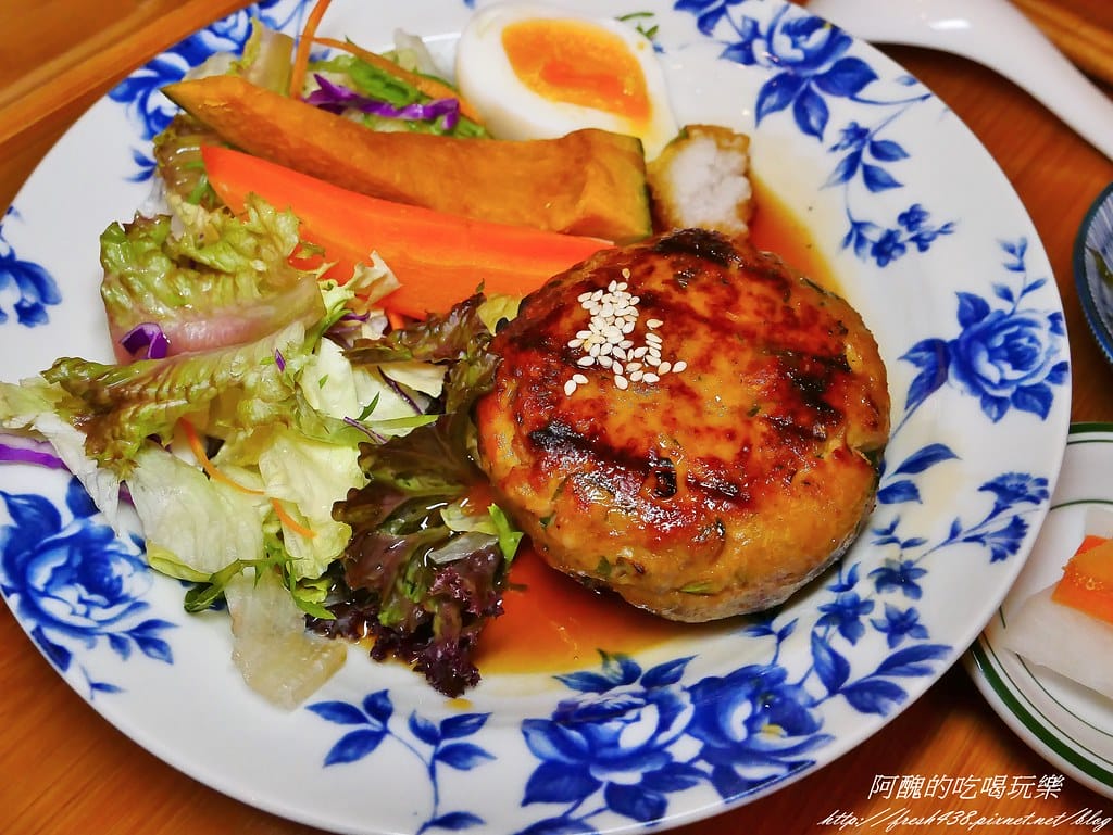 【宜蘭美食】礁溪里海cafe,給您滿滿的海味與鮮度,三訪依舊讓人吮指難忘。 - 第31張圖 22