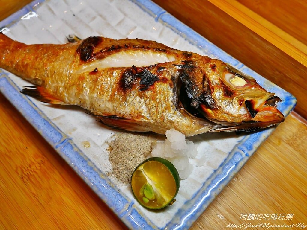 【宜蘭美食】礁溪里海cafe,給您滿滿的海味與鮮度,三訪依舊讓人吮指難忘。 - 第20張圖 24