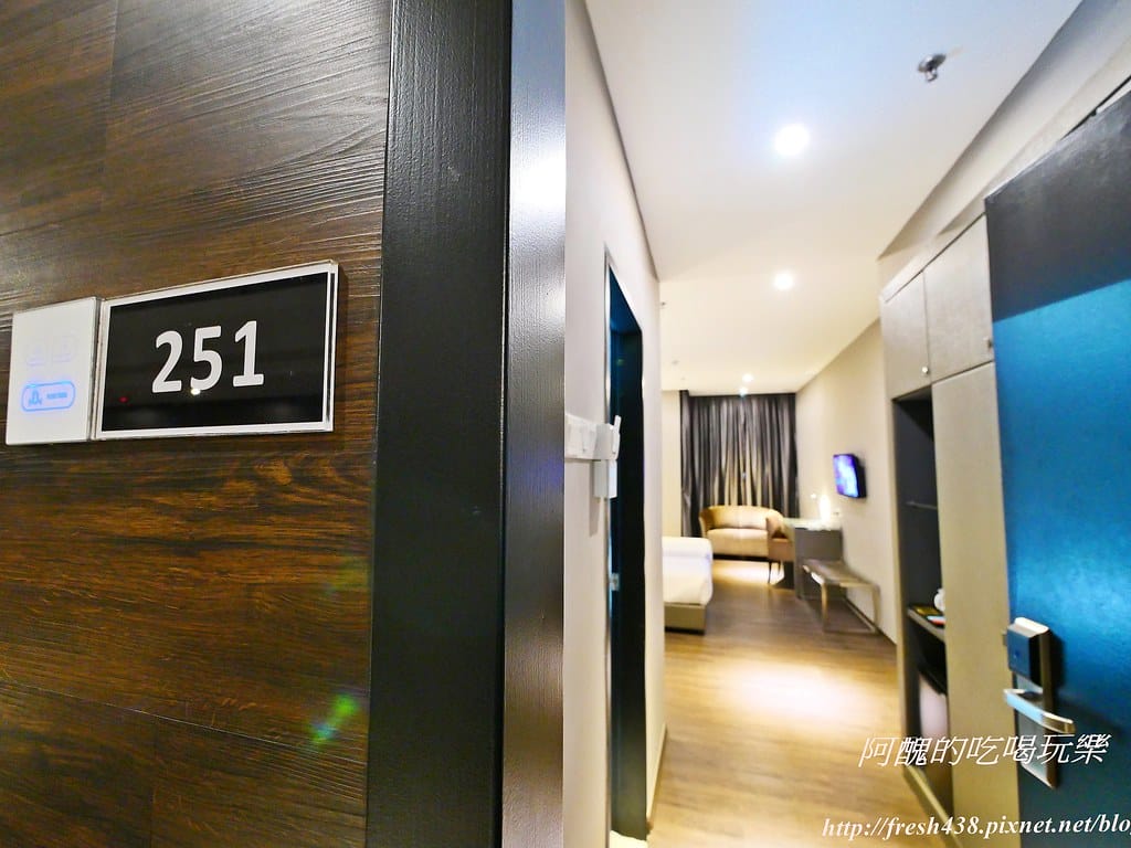 【馬來西亞住宿推薦】Avenue Garden Hotel(花園大道飯店),平價簡約旅館,距離吉隆坡國際機場約半小時。 - 第13張圖 P1004736