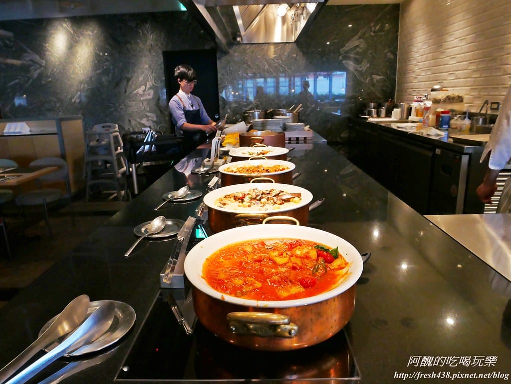 【桃園美食推薦】果然匯統領店,百道蔬食料哩,讓您吃巧又吃飽,原來素食那麼好吃啊!! - 第77張圖 P1560160