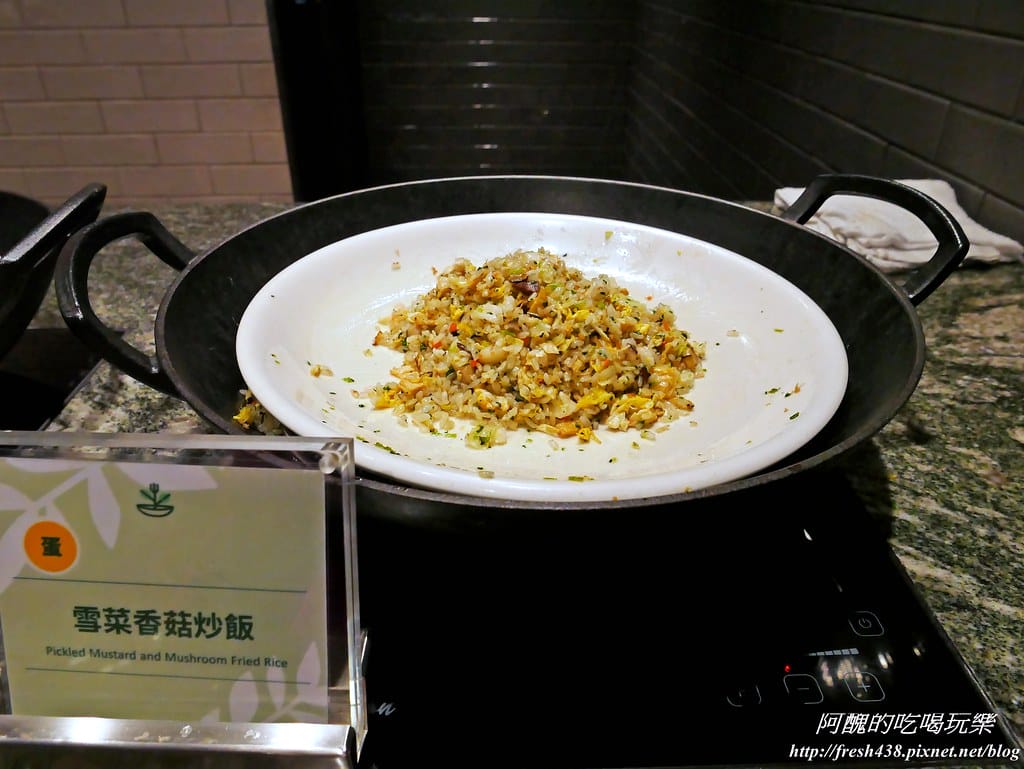 【桃園美食推薦】果然匯統領店,百道蔬食料哩,讓您吃巧又吃飽,原來素食那麼好吃啊!! - 第14張圖 P1560107