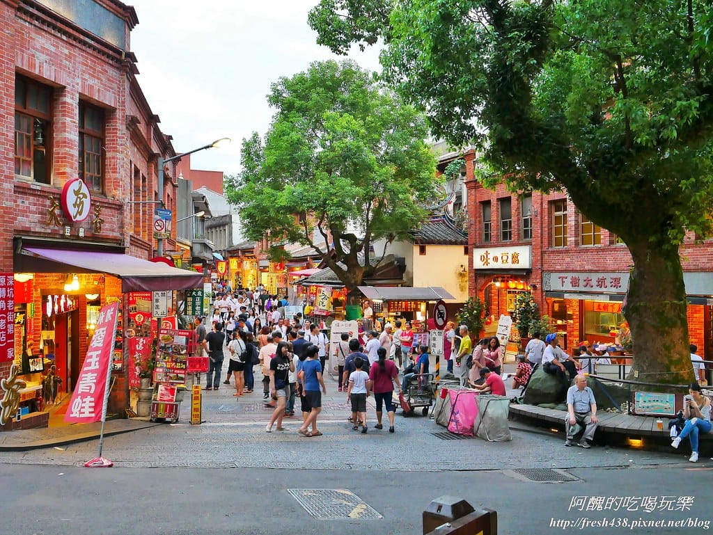 【新北住宿】深坑海灣假日酒店,行政套房超級讚、自助早餐超優質,還有健身房、娛樂廳與商務中心可使用。 - 第89張圖 70