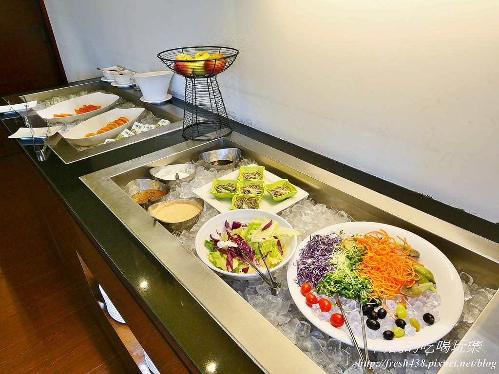 【新北住宿】深坑海灣假日酒店,行政套房超級讚、自助早餐超優質,還有健身房、娛樂廳與商務中心可使用。 - 第125張圖 83